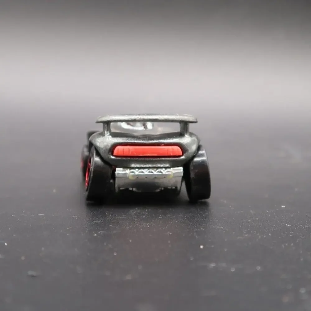 Hot Wheels Roadsters Diecast Cars Set of 3 1:64 Scale Art Deco Streamline 1980s